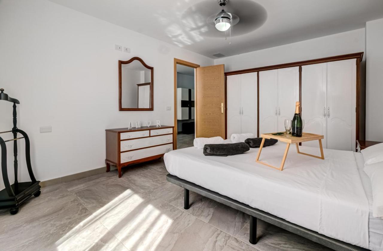 Casa Yasday I Apartment ปลายา เด ซานฮวน ภายนอก รูปภาพ